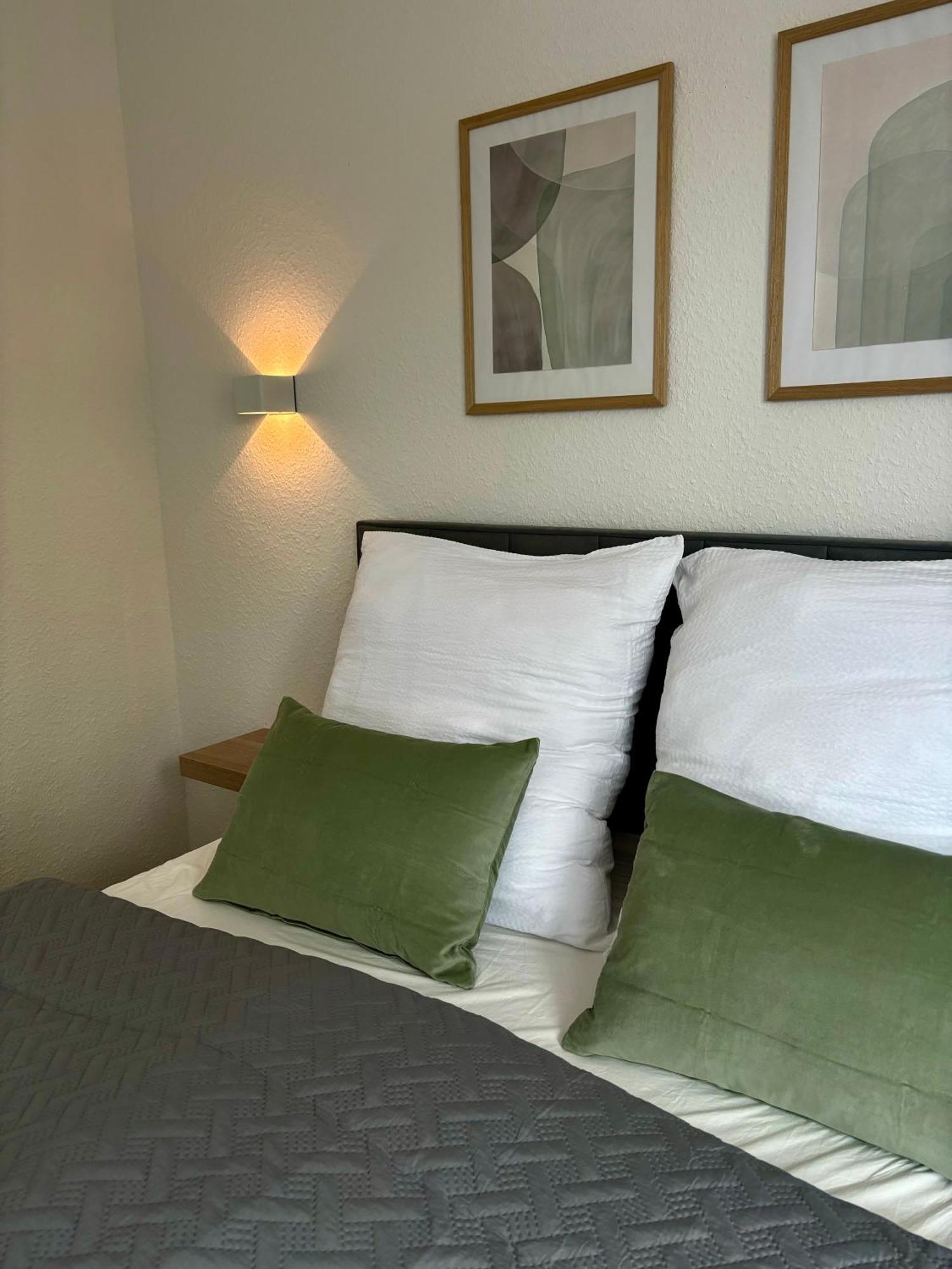 Home & Apart - Apartment Im Herzen Von Kreyenbrueck - Apartment 1 Oldenburg Luaran gambar