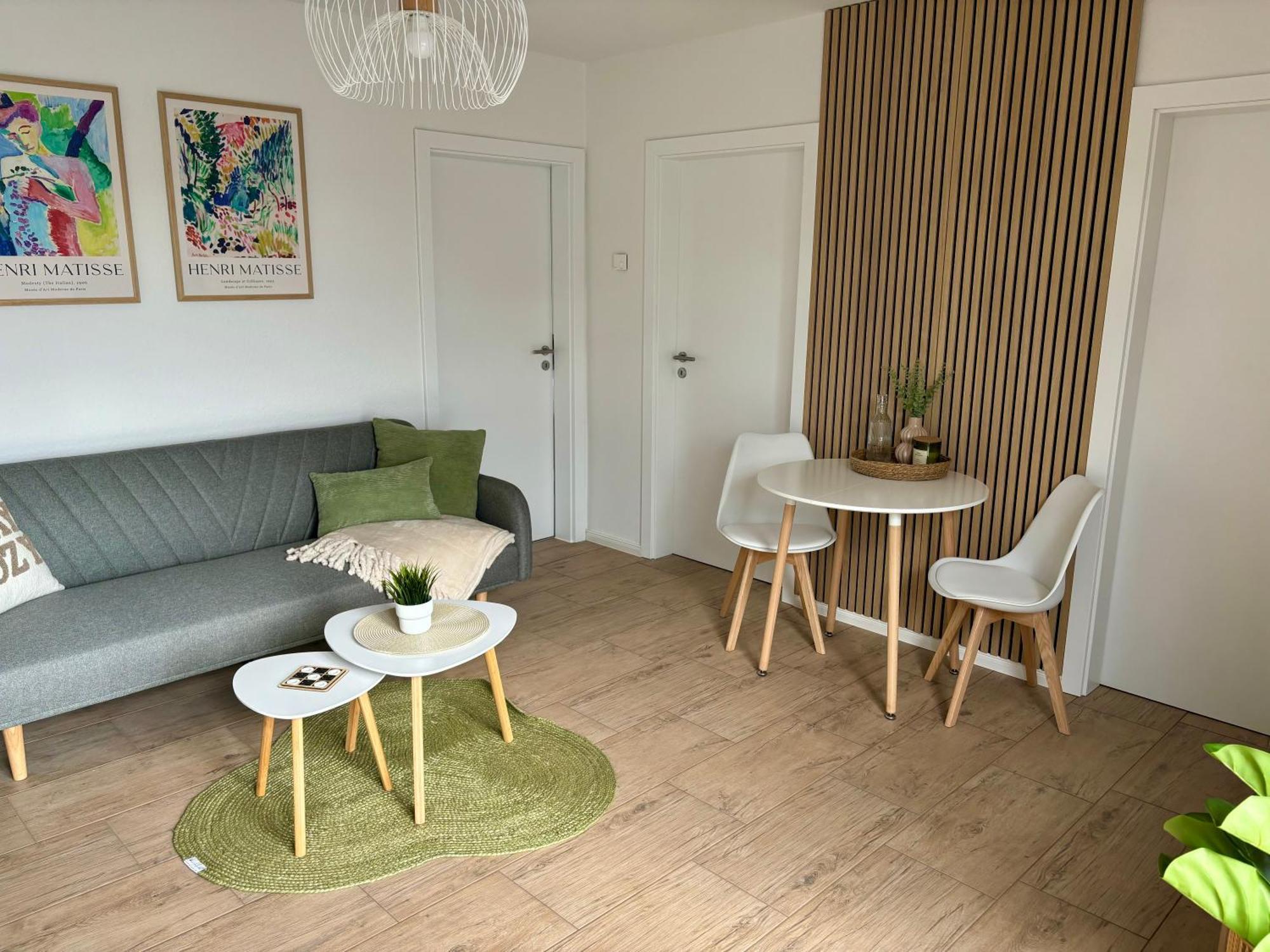 Home & Apart - Apartment Im Herzen Von Kreyenbrueck - Apartment 1 Oldenburg Luaran gambar